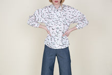 Lade das Bild in den Galerie-Viewer, Bluse "EMOTIES"