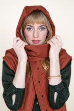 Lade das Bild in den Galerie-Viewer, Weste "CRÈME"