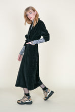 Lade das Bild in den Galerie-Viewer, Kleid "CRÈME"