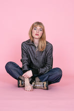 Lade das Bild in den Galerie-Viewer, Pullover "SHIMMER"