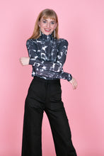 Lade das Bild in den Galerie-Viewer, Langarmshirt „OGEN & HOOFDEN“