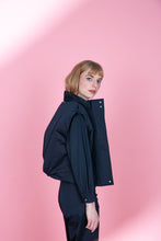 Lade das Bild in den Galerie-Viewer, Weste "CRÈME"