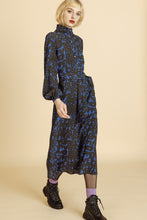 Lade das Bild in den Galerie-Viewer, Kleid "FACE"