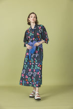 Lade das Bild in den Galerie-Viewer, Blusenkleid "EMOTIES"