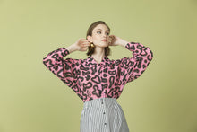 Lade das Bild in den Galerie-Viewer, Bluse "EMOTIES"