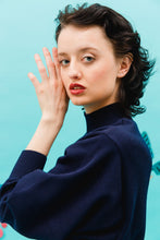 Lade das Bild in den Galerie-Viewer, Strickpullover "GUAVE"