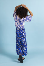 Lade das Bild in den Galerie-Viewer, Jupe "LIQUOR"