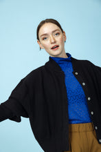 Lade das Bild in den Galerie-Viewer, Strickjacke "RICE" MERINO
