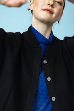 Lade das Bild in den Galerie-Viewer, Strickjacke "RICE" MERINO
