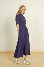 Lade das Bild in den Galerie-Viewer, Jupe "SUN-SHADOW STRIPES"
