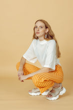 Lade das Bild in den Galerie-Viewer, Strickshirt "LOOP"
