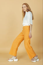 Lade das Bild in den Galerie-Viewer, Hose "SUN-SHADOW STRIPES"

